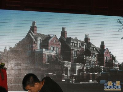 高新区英伦大盘红墅湾 环湾入市，100万起礼遇岛城